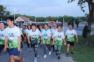 BIB: 
                            <button type="button" onclick="openModal(3627733)" class="btn btn-primary btn-sm float-right btn-popup" data-toggle="modal" data-target=".modal-high-quality">
                        <i class="fas fa-shopping-cart"></i> Add to Cart
                    </button>
                                            <button type="button" onclick="isThisMe(3627733, true)" class="btn btn-success btn-sm float-right btn-popup btn-isme hidden" data-toggle="tooltip" data-placement="bottom" title="นี่คือรูปของคุณใช่ไหม คลิกที่นี่เพื่อเอาเข้าอัลบั้ม">
                        <i class="fas fa-plus"></i> Add to album
                    </button>
                    <button type="button" onclick="isThisMe(3627733, false)" class="btn btn-warning btn-sm float-right btn-popup btn-isnotme hidden">
                        <i class="fas fa-ban"></i> Remove from album
                    </button>